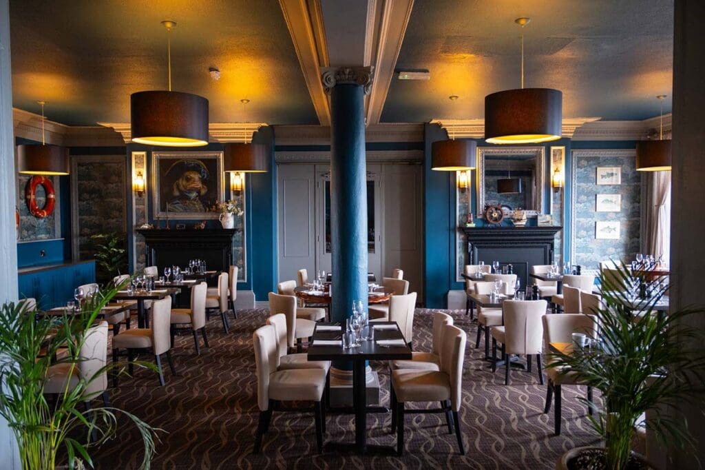 Royal Whitby hotel restaurant and dining room